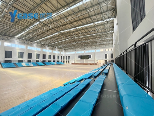 四川省甘孜縣民族第二中學體育館